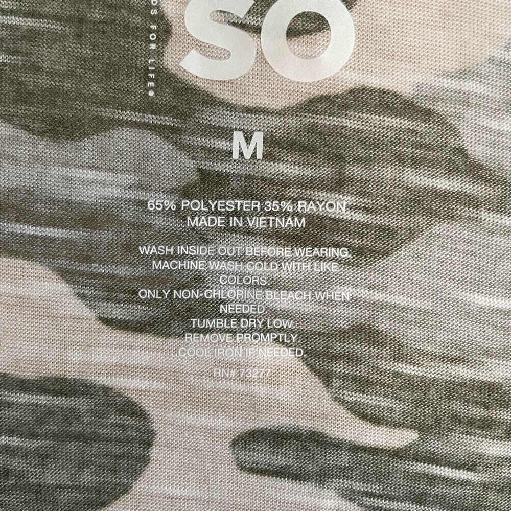 SO Camouflage Tank Top - size Medium - Picture 2 of 3